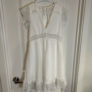 White Lace V-Neck Dress